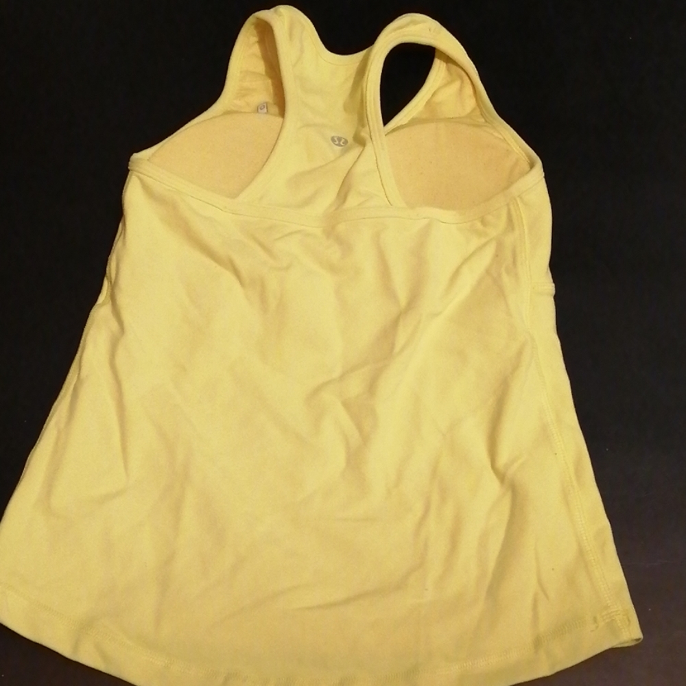 Lululemon tops